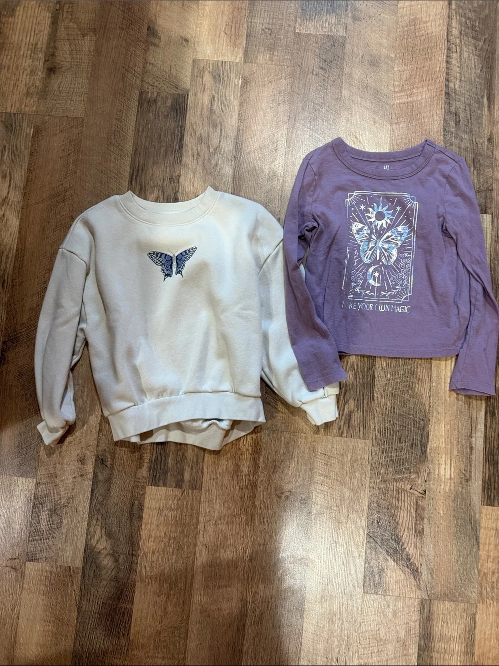 GAP Kids Cream Sweatshirt & Purple Butterfly Graphic Tee Set - Size 6/7